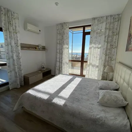 Neuwertiges Sorrento Sole Mare *