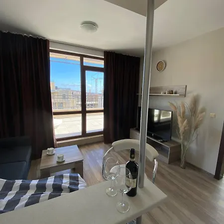 Neuwertiges Sorrento Sole Mare Apartament